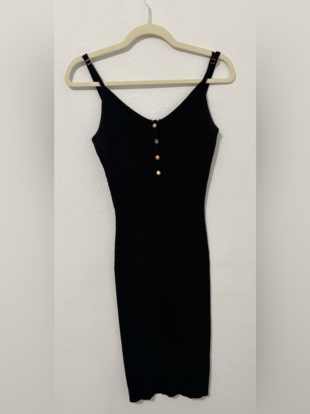 Love Tree Black Ribbed Bodycon Women’s Mini Dress Size M.